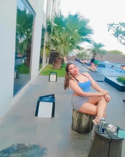 Escort Yelbarga